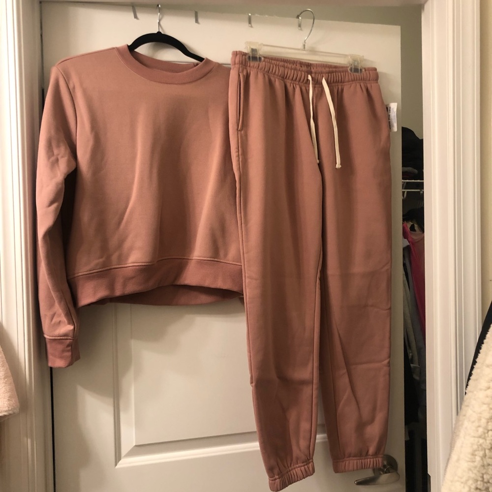 NWOT Blush Pink 2 Piece Sweat Lounge Set